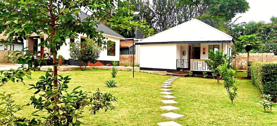 Dans place Bed and Breakfast in Tanzania
