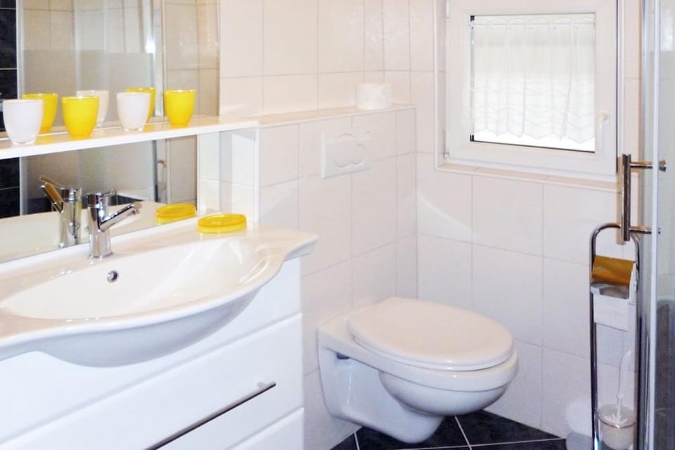 Bathroom, Living room