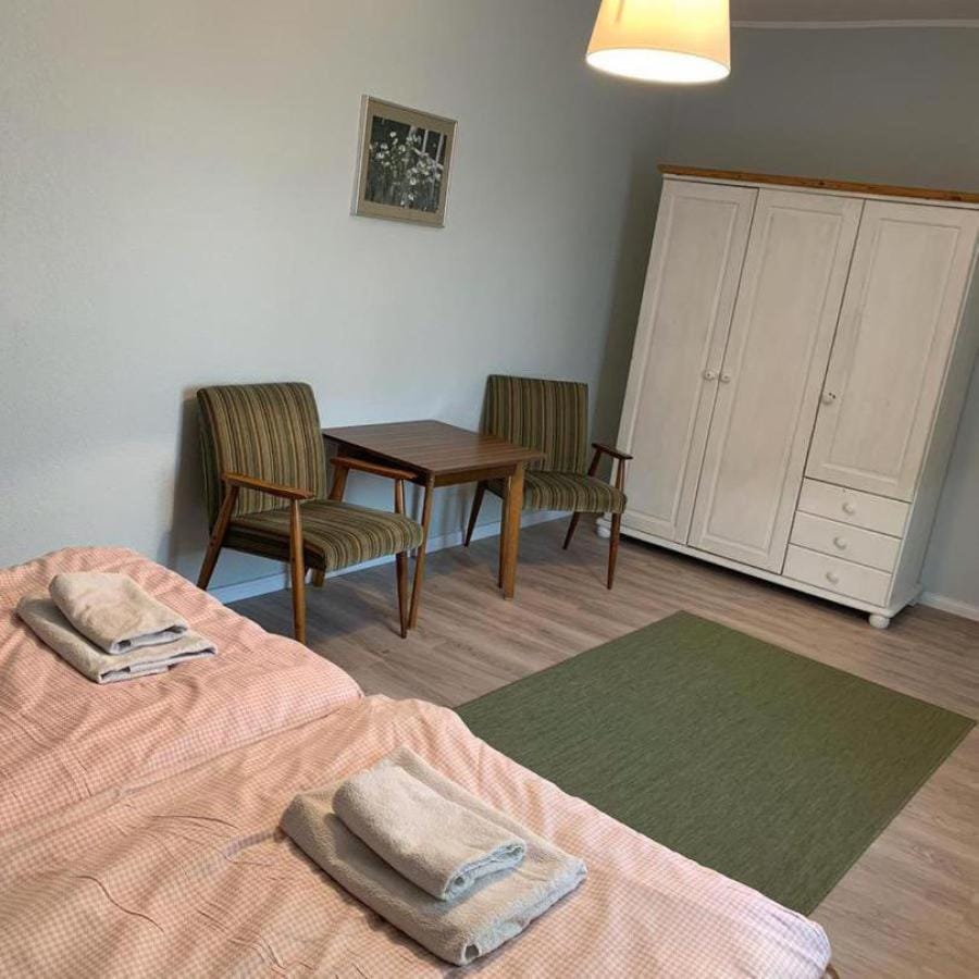 Ruhige, grüne Oase in Scharbeutz, 200m vom Strand entfernt Apartment in Scharbeutz