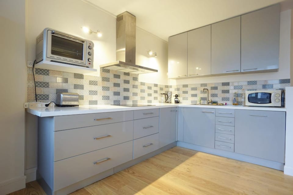 Beautiful new Apartment with carpark Apartment in Levallois-Perret