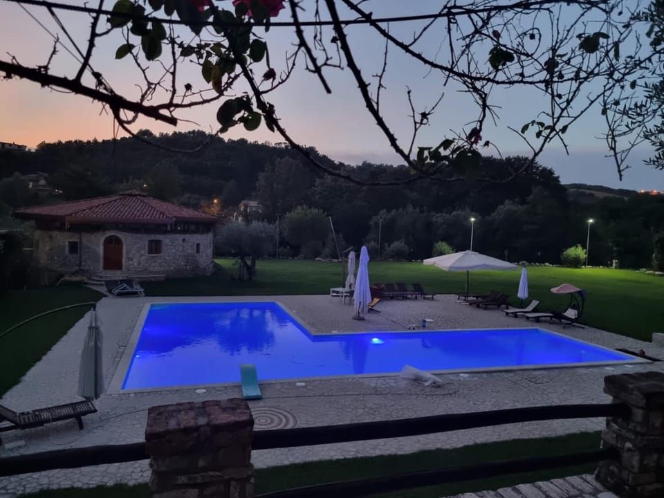 Swimming pool