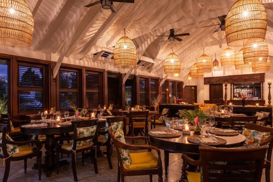 Restaurant/places to eat, Restaurant/places to eat