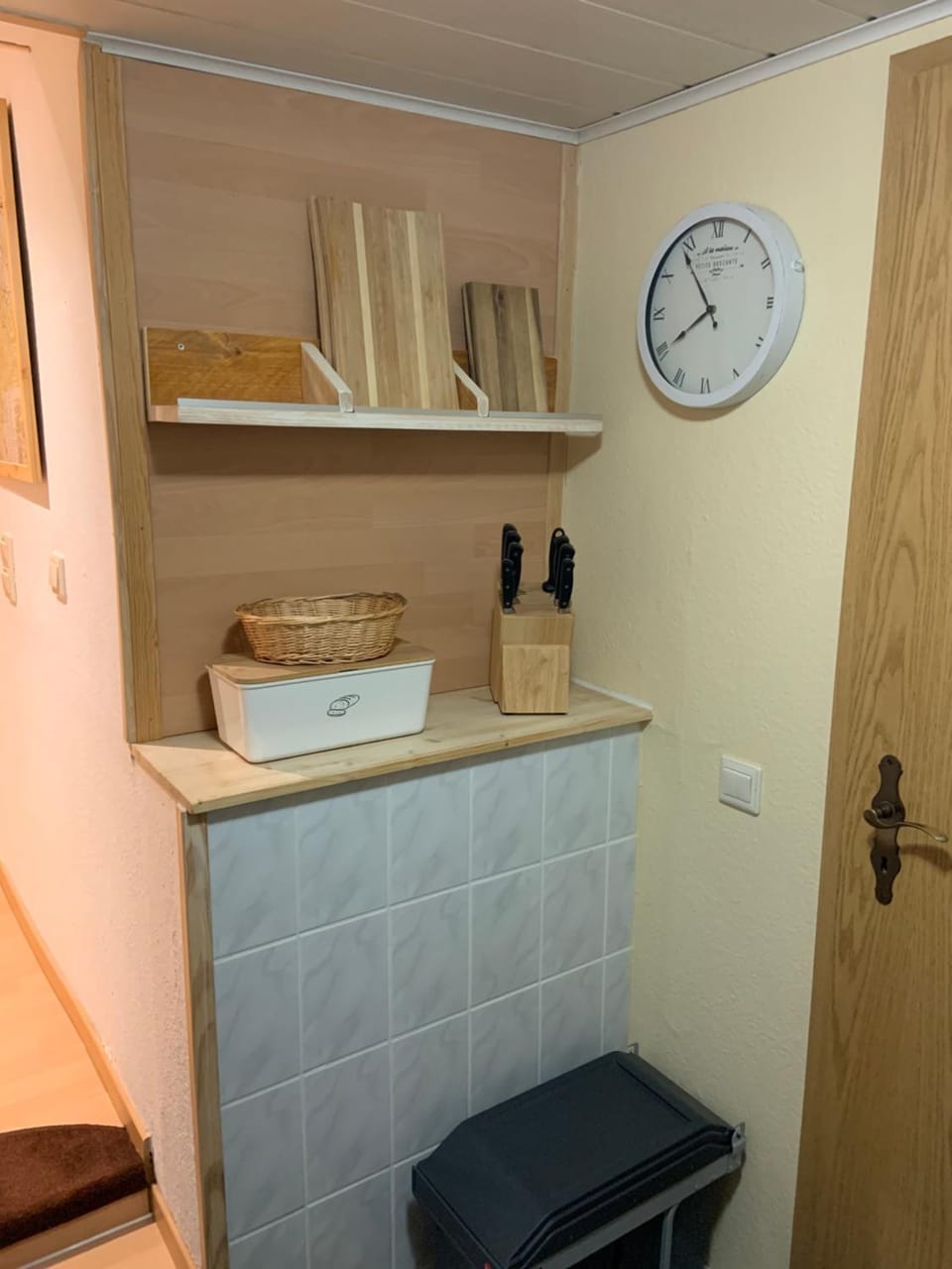 Kitchen or kitchenette, kitchen