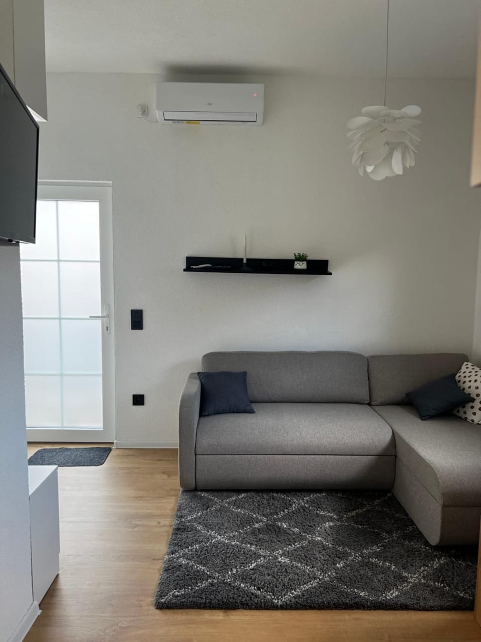 Home Away From Home Apartment in Federation of Bosnia and Herzegovina