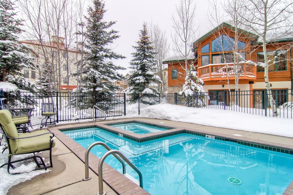Evergreens 04 House in Steamboat Springs