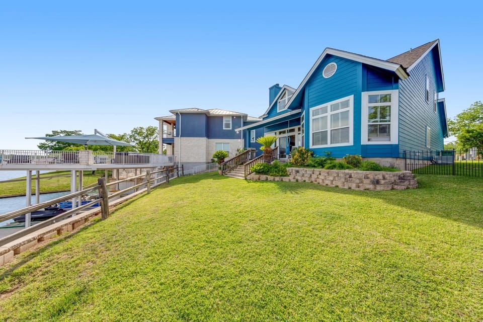 Casa Lakeside Bliss House in Kingsland