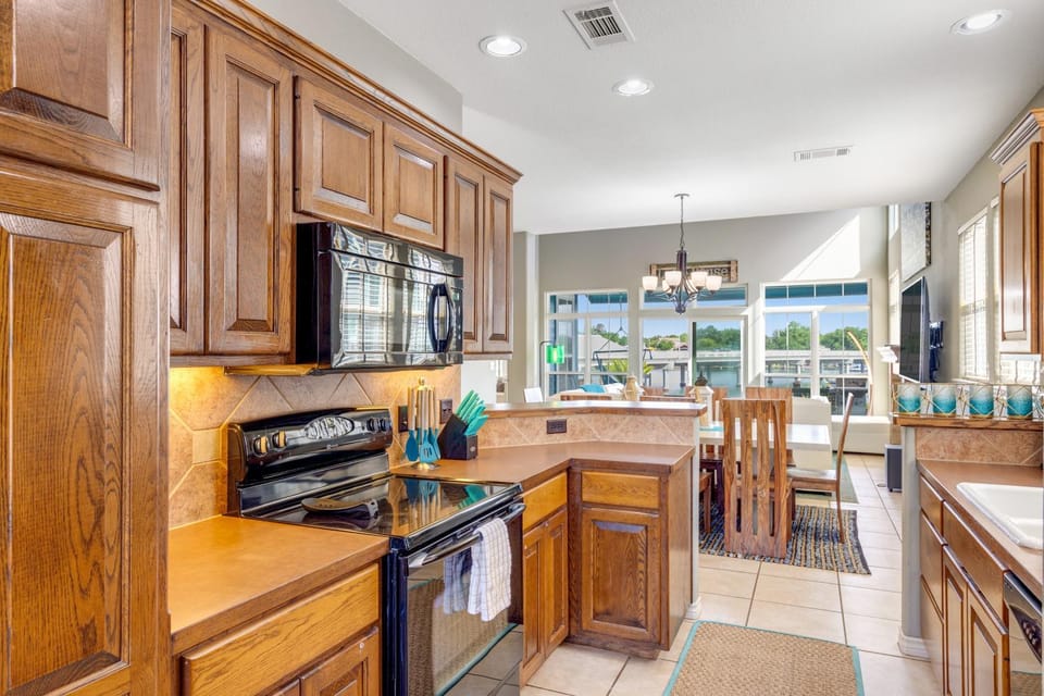 Casa Lakeside Bliss House in Kingsland