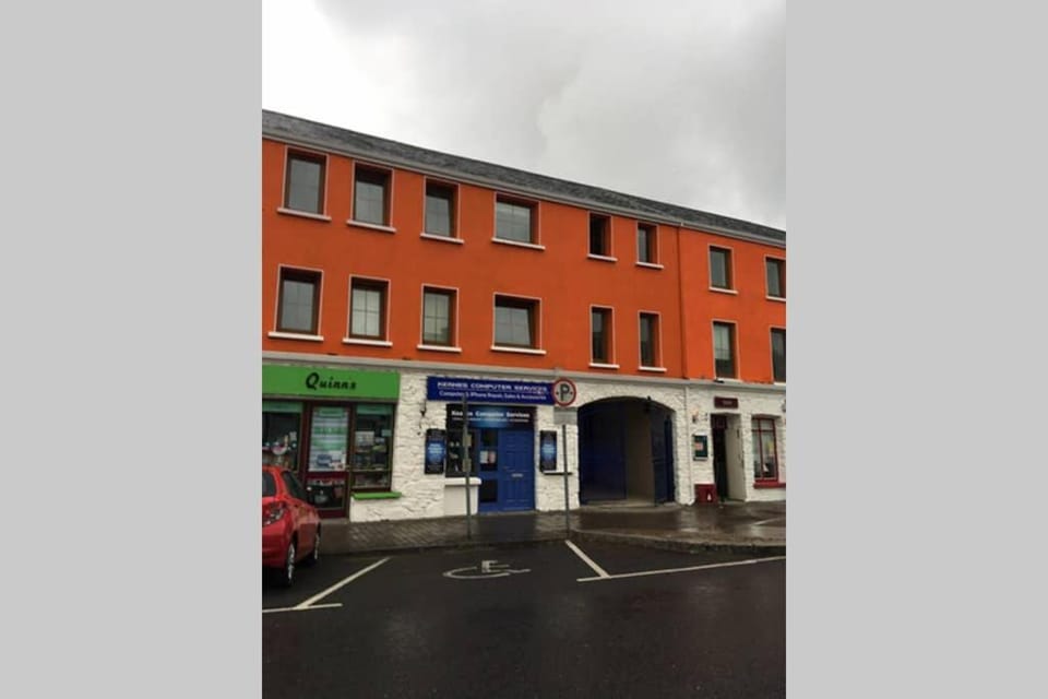 Apartment 4, Clifden Bay Apartments Apartment in Clifden