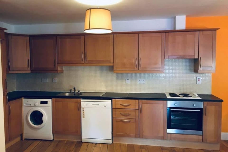 Apartment 4, Clifden Bay Apartments Apartment in Clifden