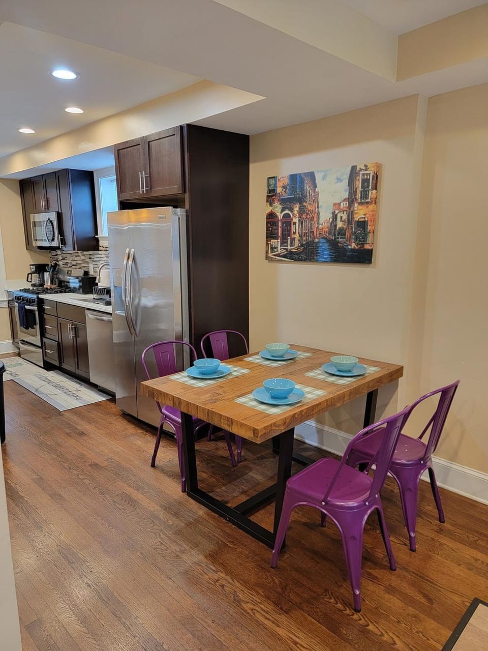 Luxurious DC Townhome ideal for Large Families plus Free Parking Bed and Breakfast in District of Columbia
