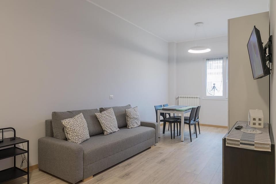 TV and multimedia, Kitchen or kitchenette