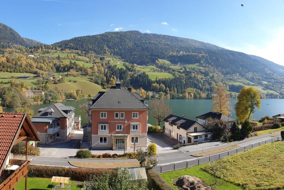 View (from property/room), Lake view