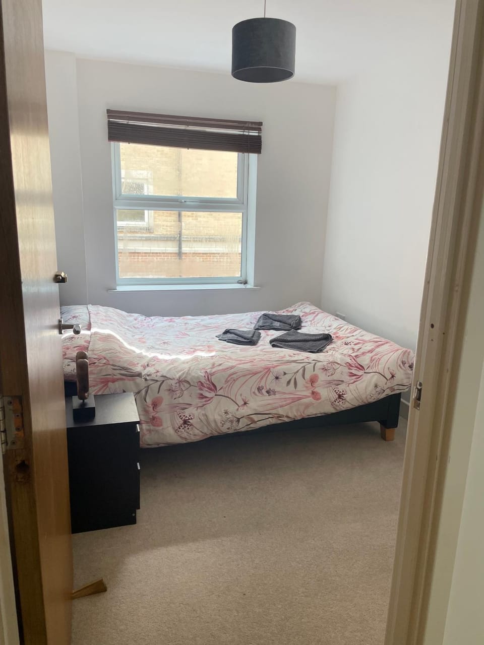 Entire town centre 2 bedroom apartment very close to beach Apartment in Bournemouth