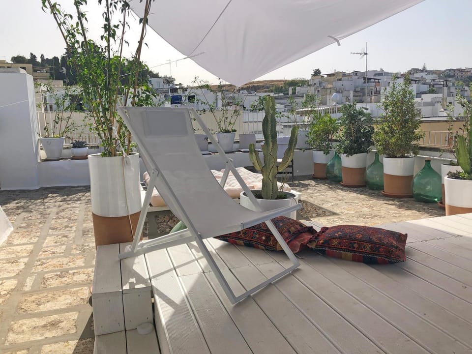 Solarium, Balcony/Terrace, City view, Landmark view, Sunrise, Sunset, kitchen