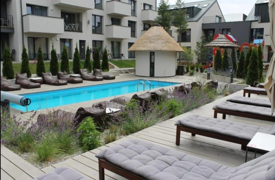 Property building, Garden, Garden, Sauna, Pool view, Swimming pool