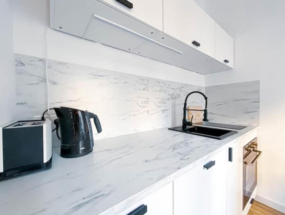 Coffee/tea facilities, kitchen