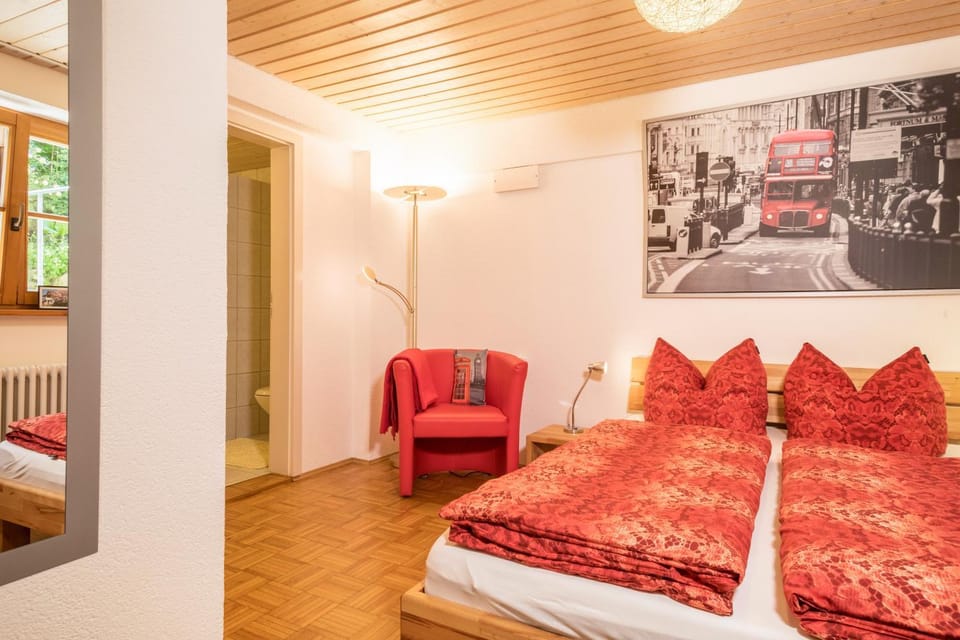 Living room, Bedroom