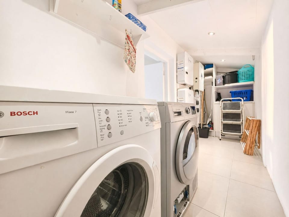 laundry, washing machine