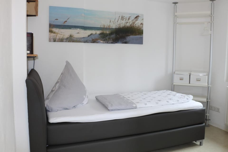 Ein gemütliches Zimmer an der Schweizer Grenze Apartment in Schaffhausen, Switzerland