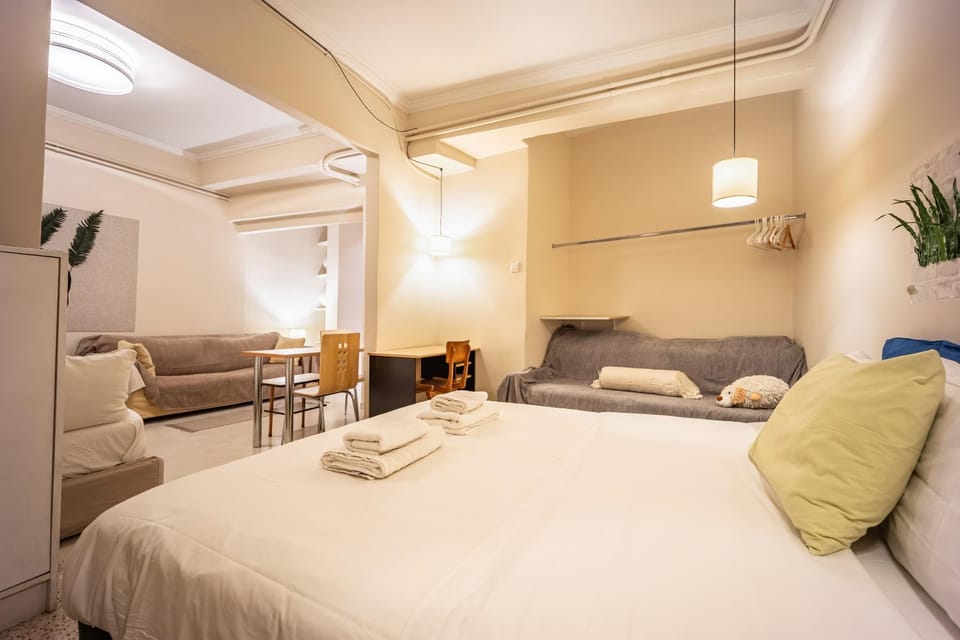 Zacharitsa APT at Acropolis up 4 guests by LODGESPOT Apartment in Athens