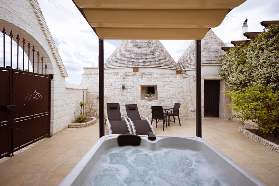 Hot Tub, Balcony/Terrace, sunbed