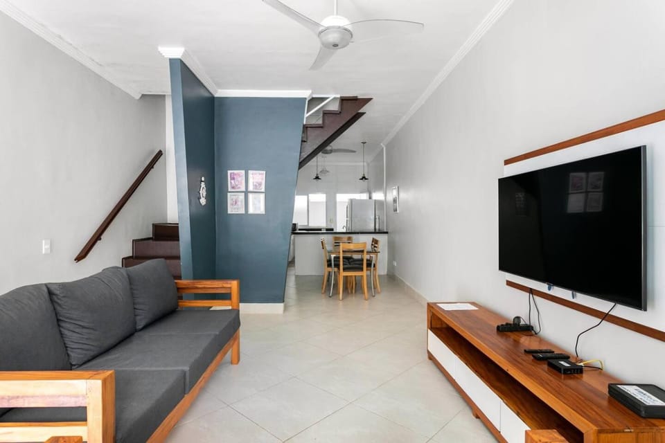Communal lounge/ TV room, TV and multimedia, Living room, Seating area