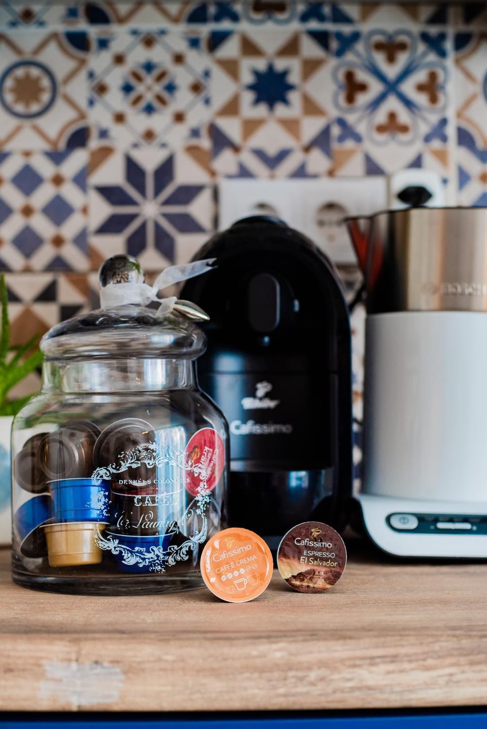 Coffee/tea facilities, Kitchen or kitchenette