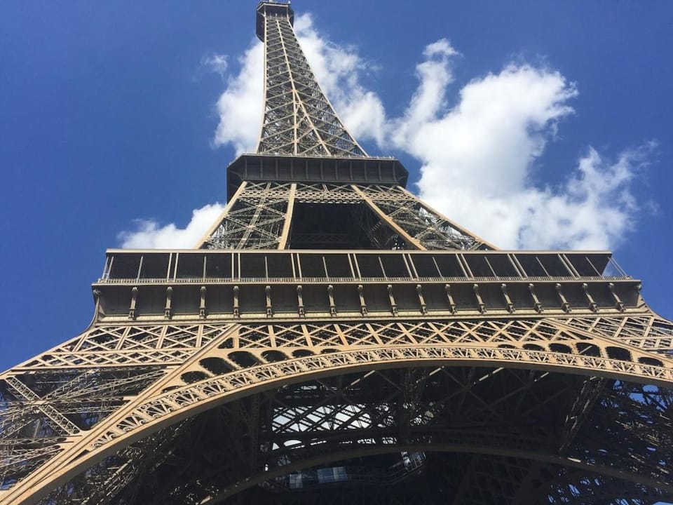 Loft 2 BR Loft Effeil tower AC by LCC Agency Apartment in Paris