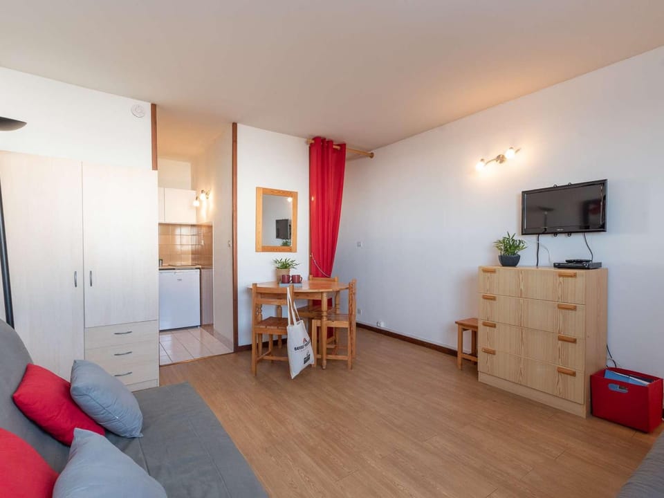 Studio 4 pers, proche pistes ski, Pla d'Adet - FR-1-296-311 Apartment in Saint-Lary-Soulan