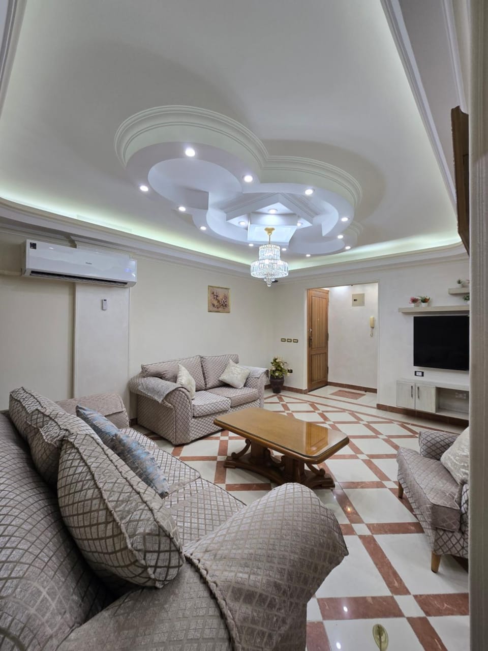 Comfy 2 Bedrooms Apartment in Cairo 83 Apartment in Cairo Governorate