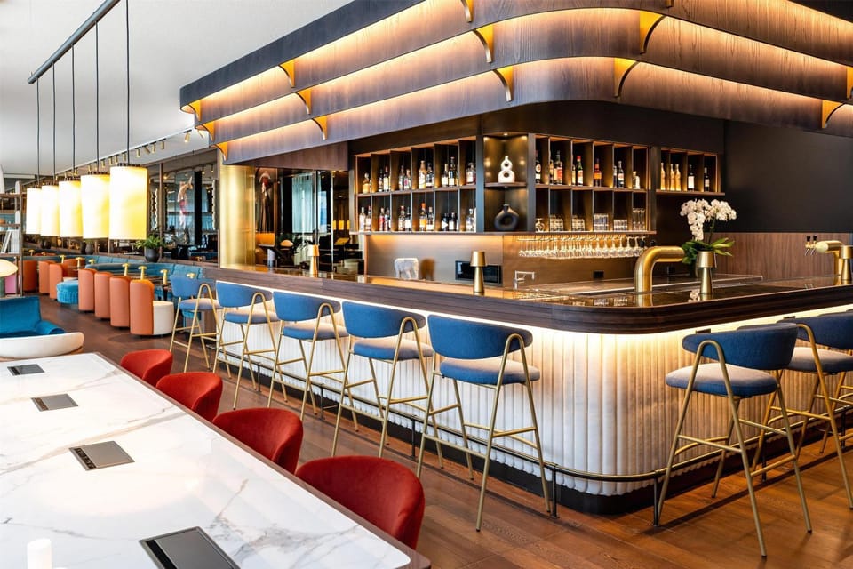 Lounge or bar