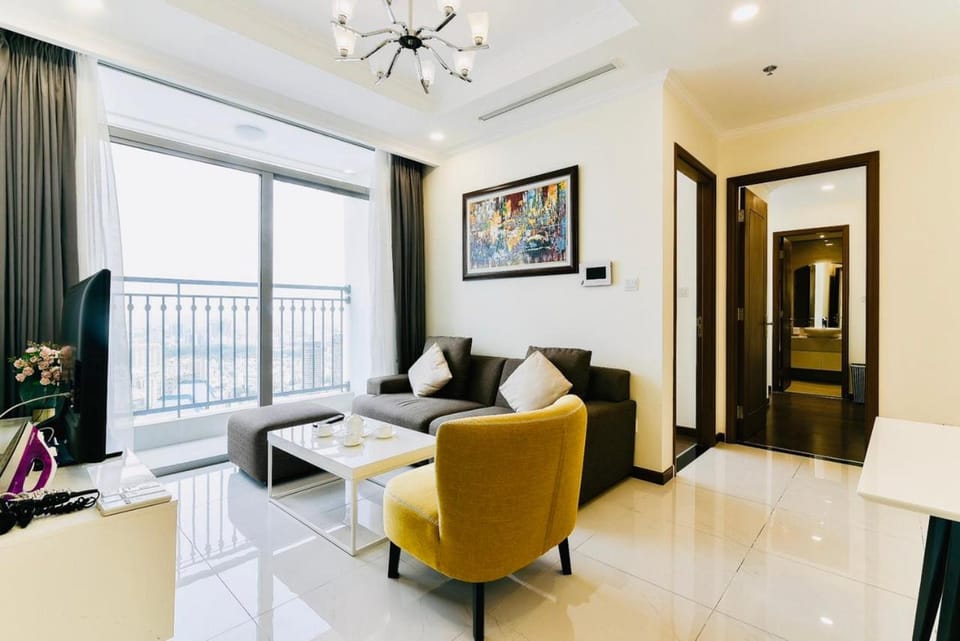 *BOM HOMES* VINHOMES CENTRAL PARK- LUXURY APARTMENT Apartment in Ho Chi Minh City