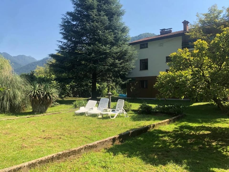 Garden, Garden view