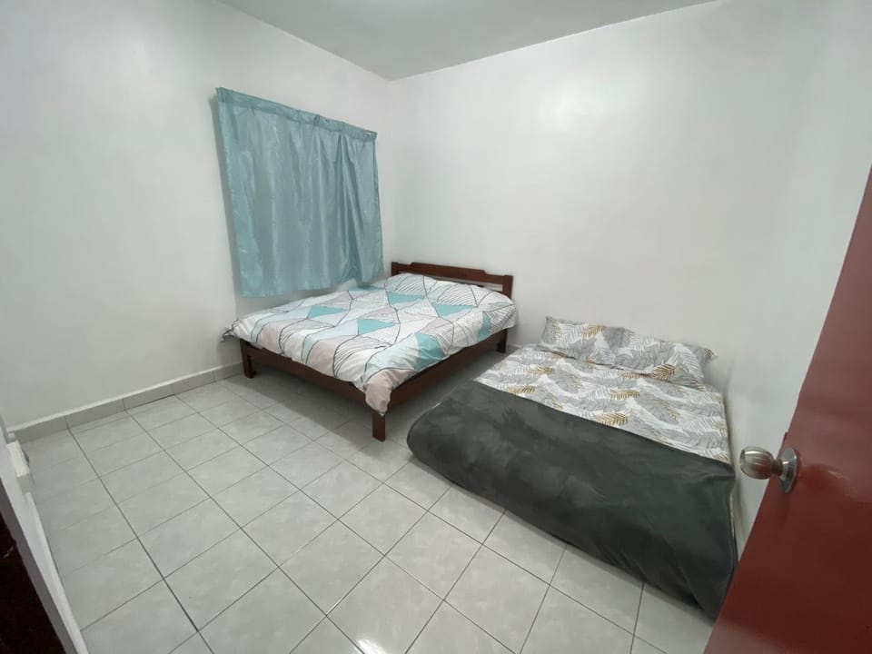 Bed, Bedroom, bunk bed