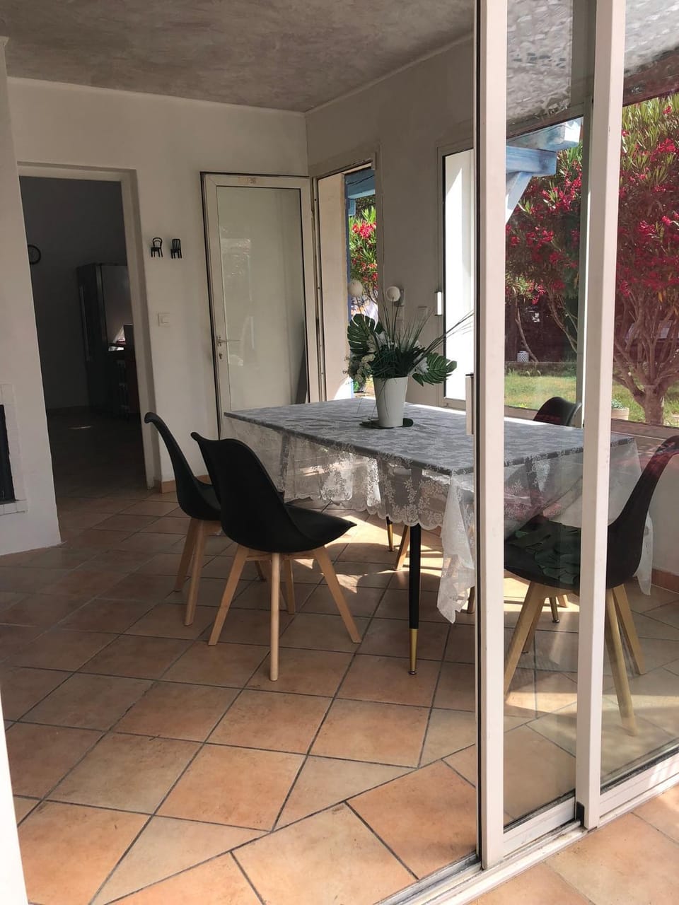 LE BONHEUR AVEC PISCINE ET JARDIN House in Cassis