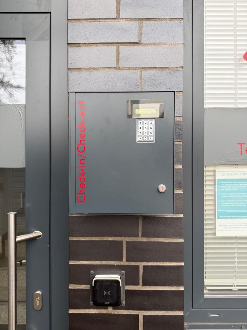 Ata Hotel - Self Check-in Hotel in Hamburg