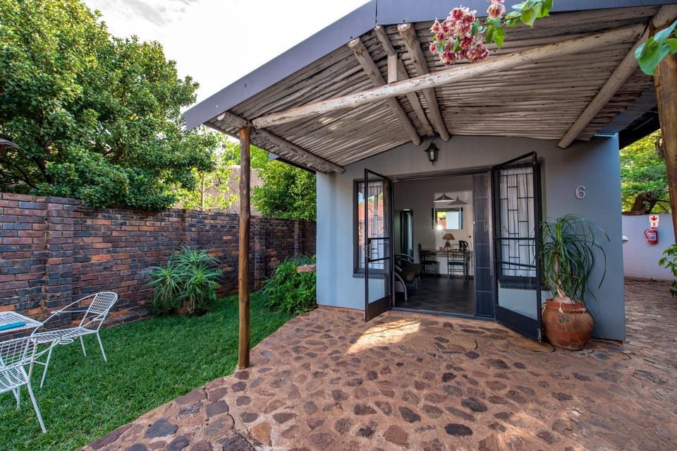Interlude Guest House Bed and Breakfast in South Africa