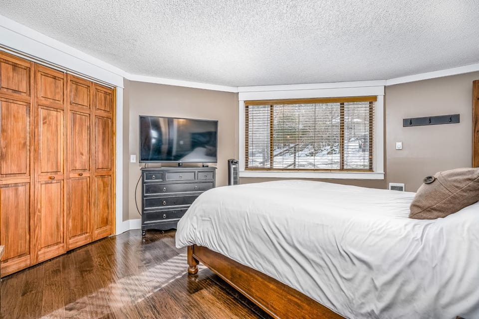 135 Village Cluster House in Beech Mountain