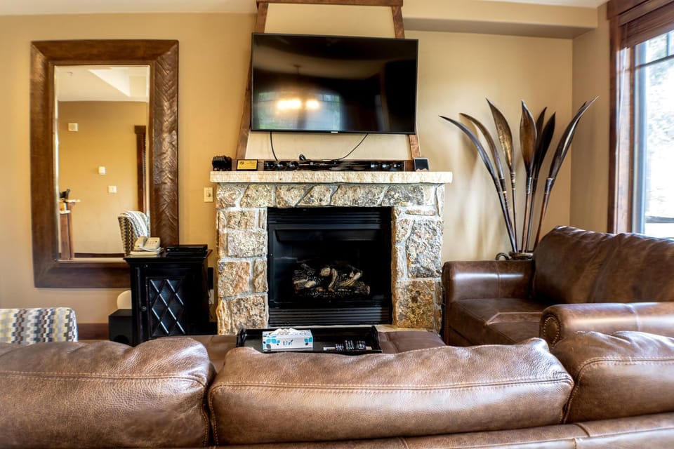 Crystal Peak Lodge #7000 Apartment in Breckenridge
