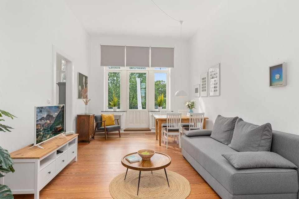 TV and multimedia, View (from property/room), View (from property/room), Balcony/Terrace, Balcony/Terrace, Living room, Dining area