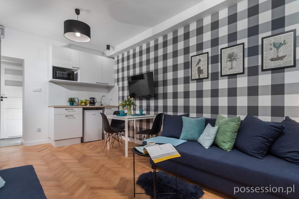 Kitchen or kitchenette, Living room, Seating area, Dining area, oven, stove