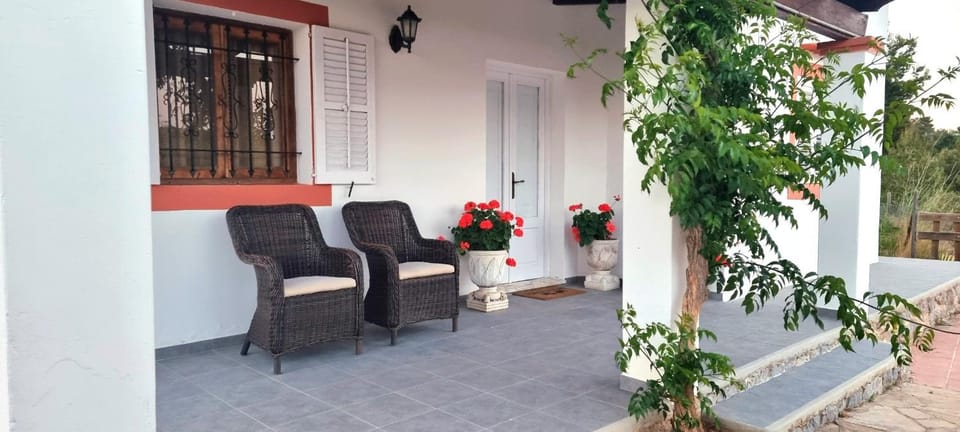 Property building, Balcony/Terrace