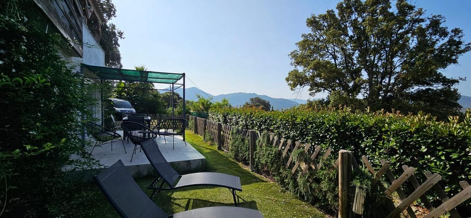 Spring, Day, Natural landscape, Garden, Garden view, Mountain view, Sea view