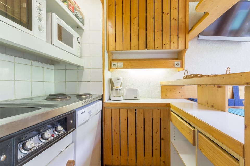 Kitchen or kitchenette, Other