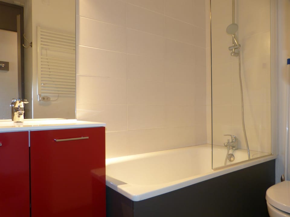 Shower, Bathroom, Bath