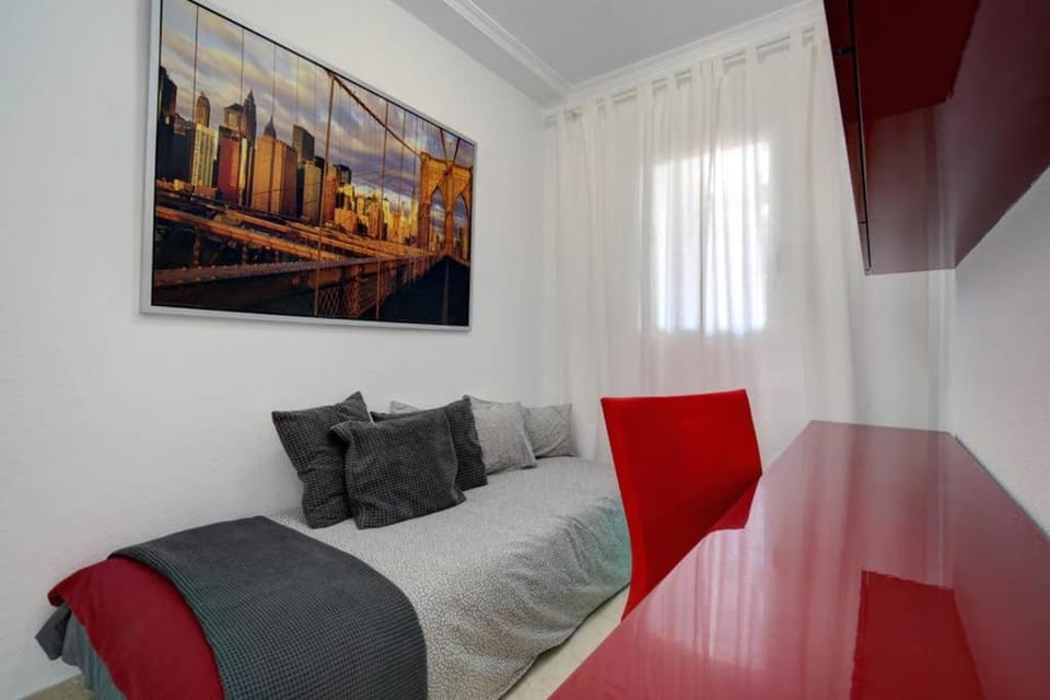 Seating area, Bedroom