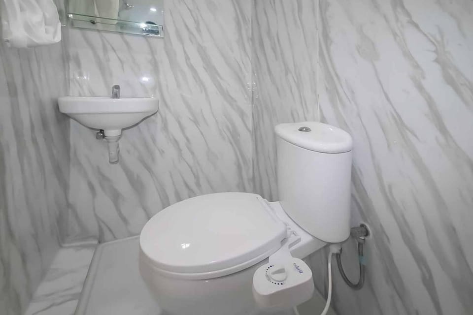 Toilet, Bathroom