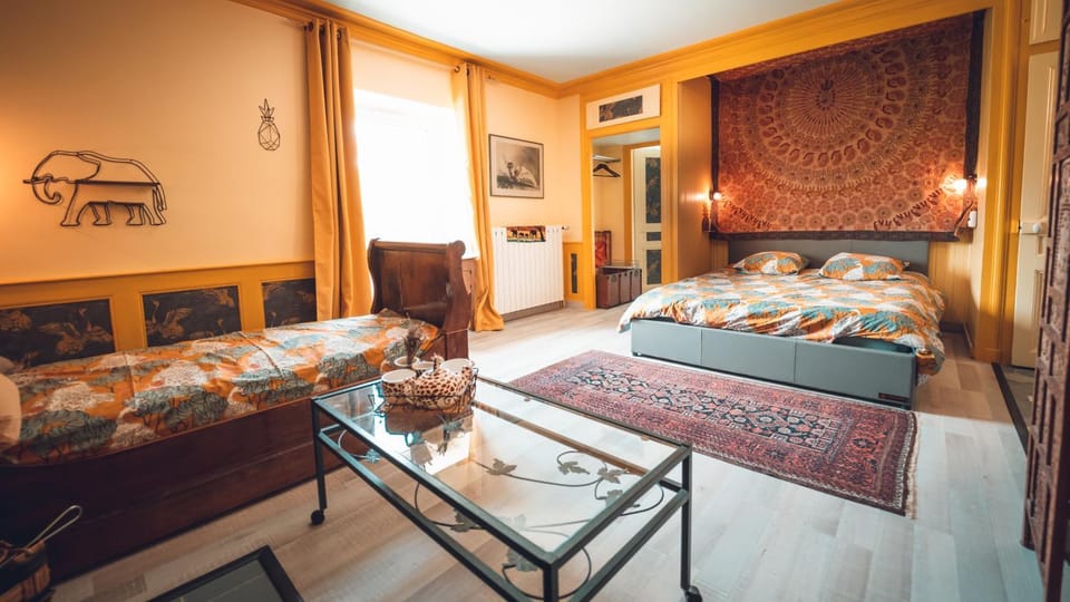 Photo of the whole room