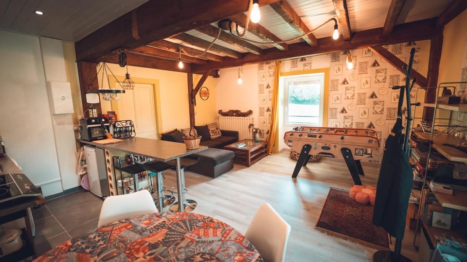 Living room, Lounge or bar