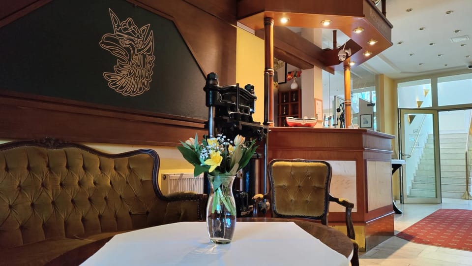 Lobby or reception, Seating area